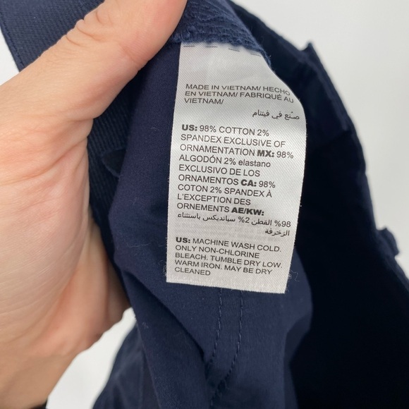 Chico's Poplin Capri Cropped Ankle Cargo Pants - Picture 4 of 7